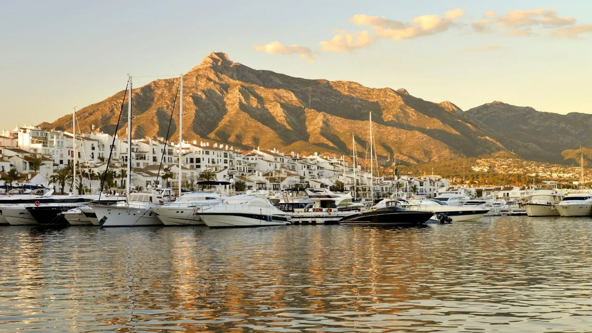 2 Bed Gf Apt Near Puerto Banus Marbella